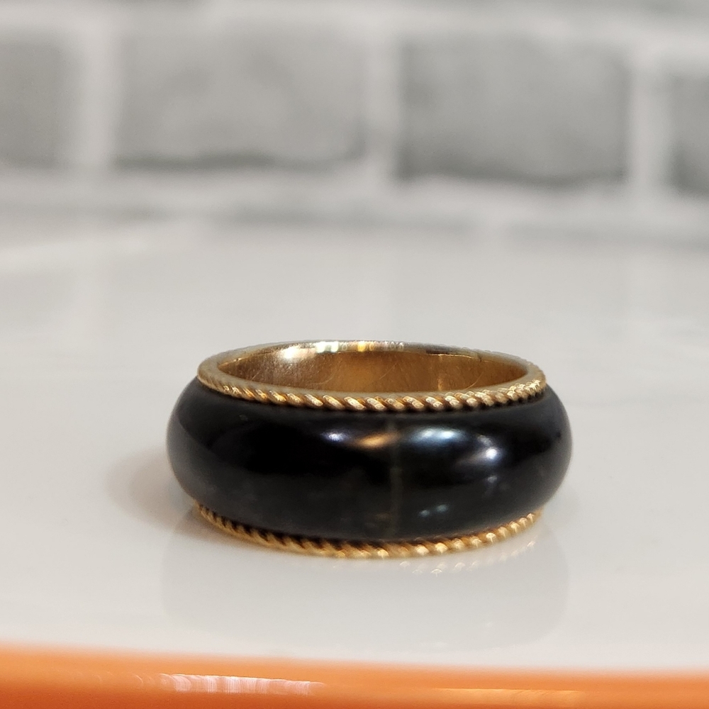 Onyx Carved Gemstone Ring Size 6 US
